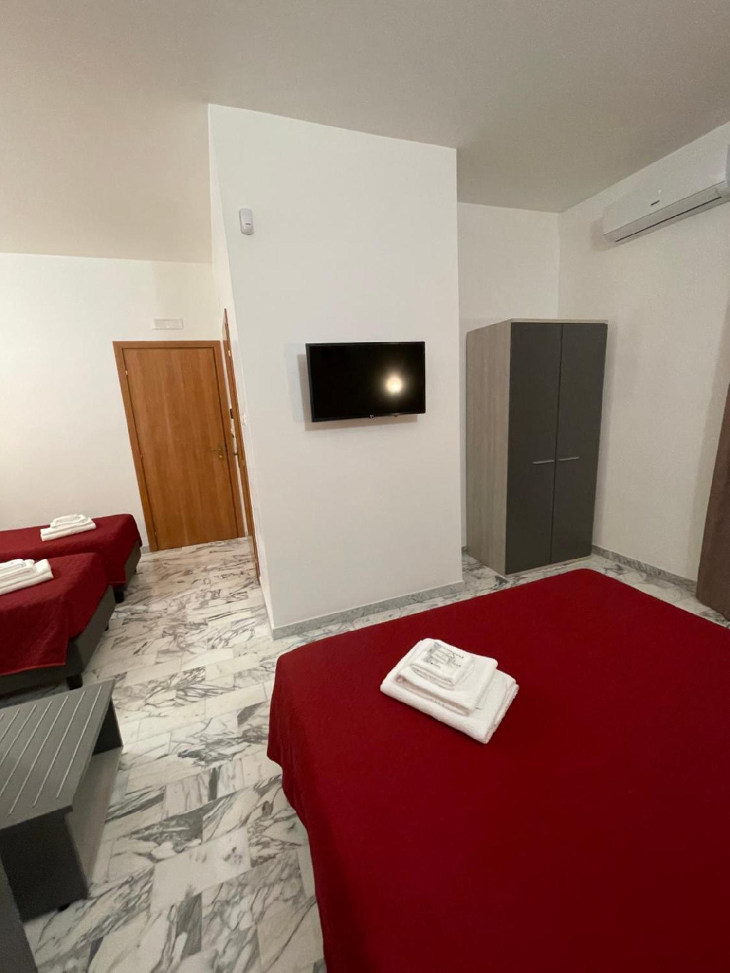 جيلا B&B Centrale الغرفة الصورة